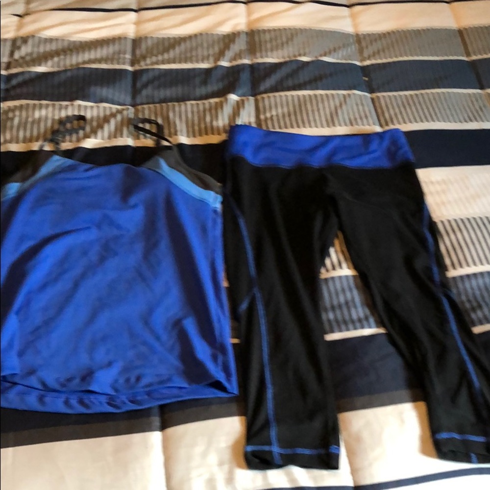 Women’s workout tank and capris